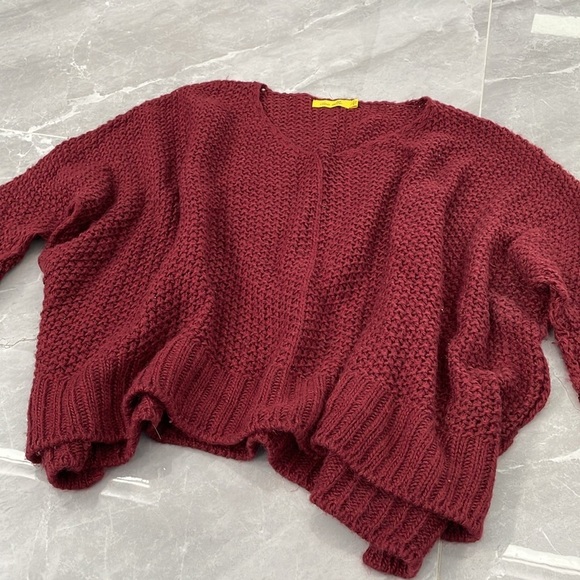 Women's Dee Elle 3/4th Sleeve V-Neck Sweater Large - Picture 2 of 16